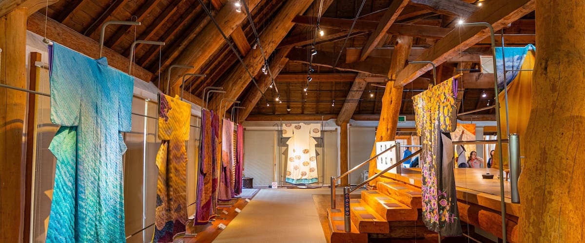 Itchiku Kubota Art Museum featuring interior views