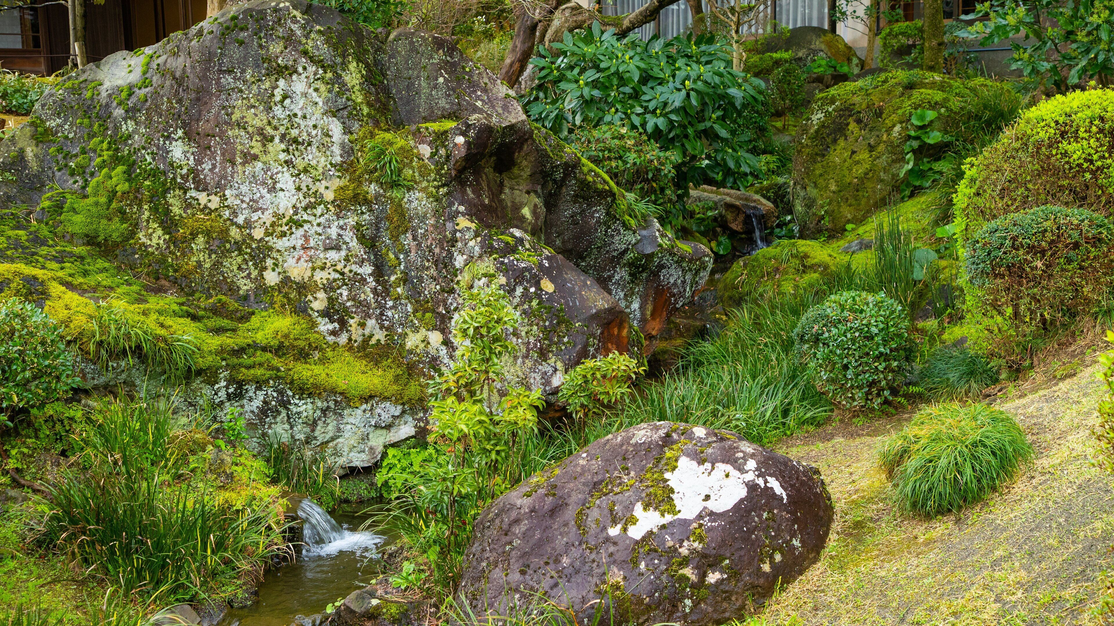 Kiunkaku Former Ryokan featuring a park and a river or creek
