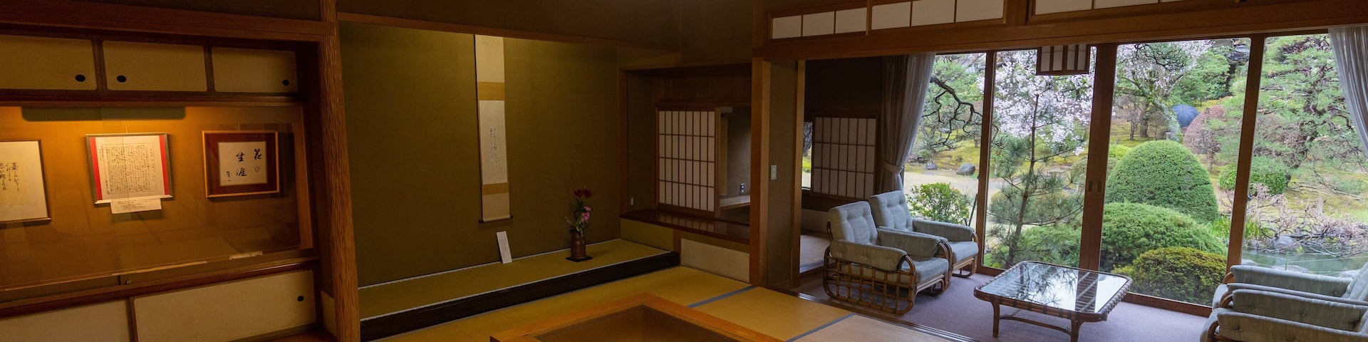 Kiunkaku Former Ryokan featuring heritage elements and interior views