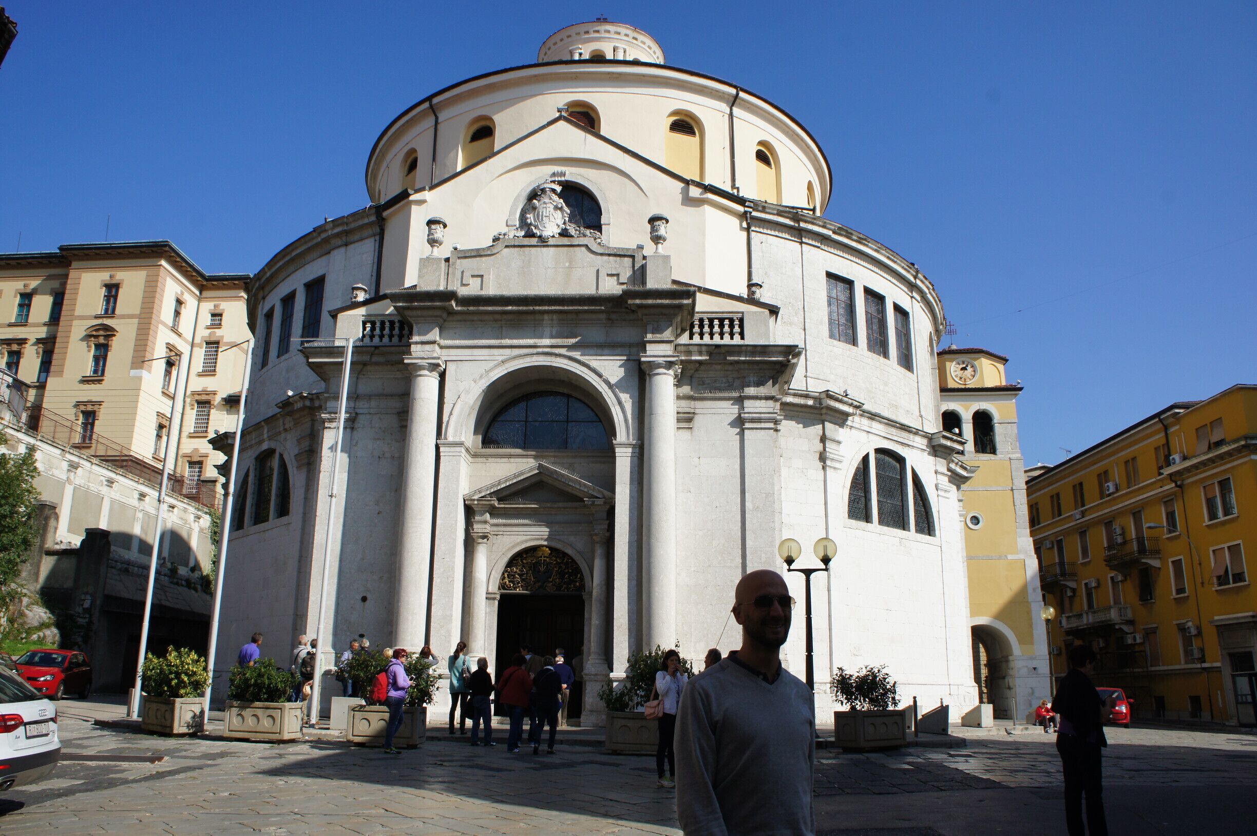 The Saint Vitus Cathedral in Rijeka, is a rotunda, which is rather unusual in this part of Europe.
The cathedral contains elements of baroque and gothic and includes fine baroque statuary inside.