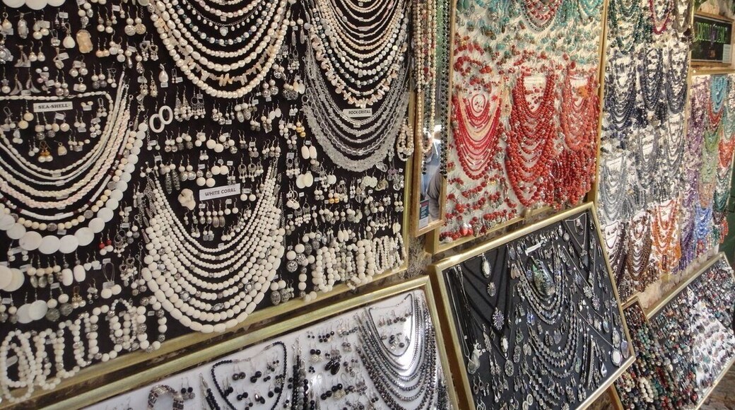 The beautiful little town of Rijeka, in the Istria area in Northern Croatia, is full of amazing local artists selling a wonderful array of handmade goods 😊