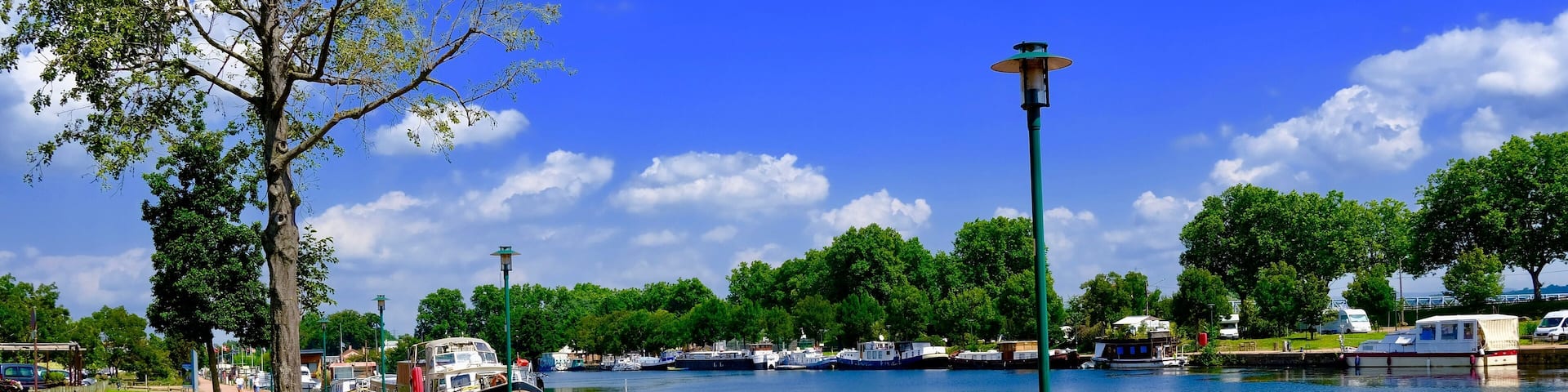 LE PORT DE ROANNE LOIRE
