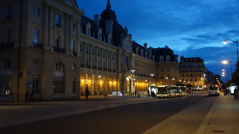 Unfortunately we didn't get the chance to experience the town's architecture or restaurants, but its nightlife was great.