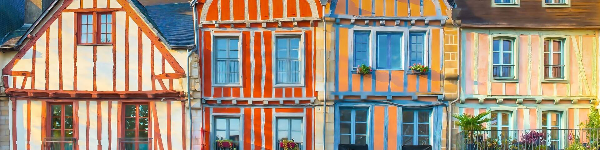 Vannes, half-timbered houses, colorful facades