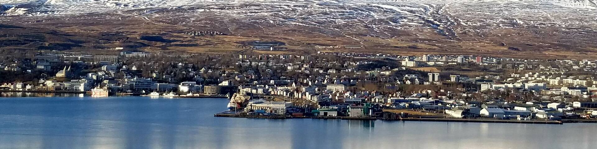 Charming little town. Their stoplights are red hearts.