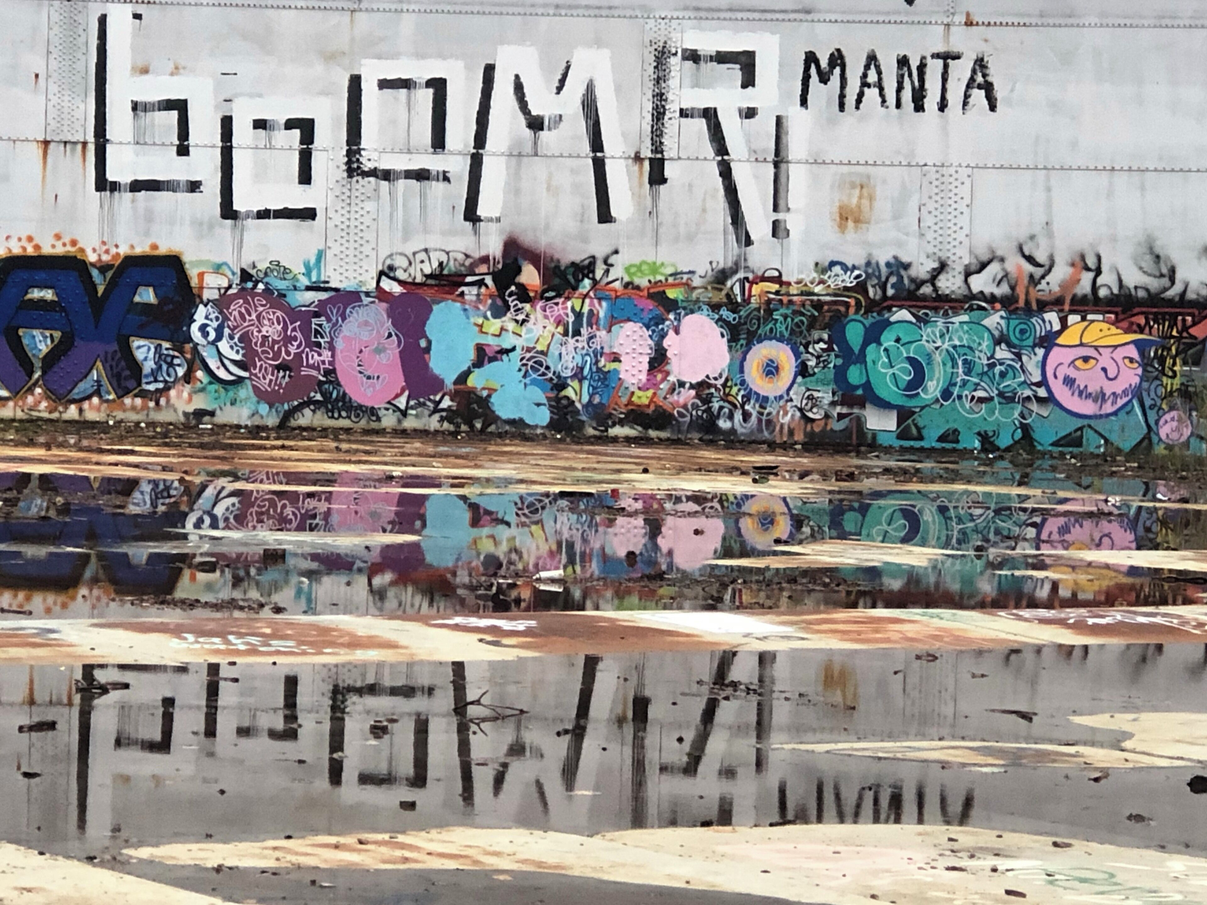 Awesome echo chambers and spots to graffiti. #abandondespots #Rochester #Graffiti