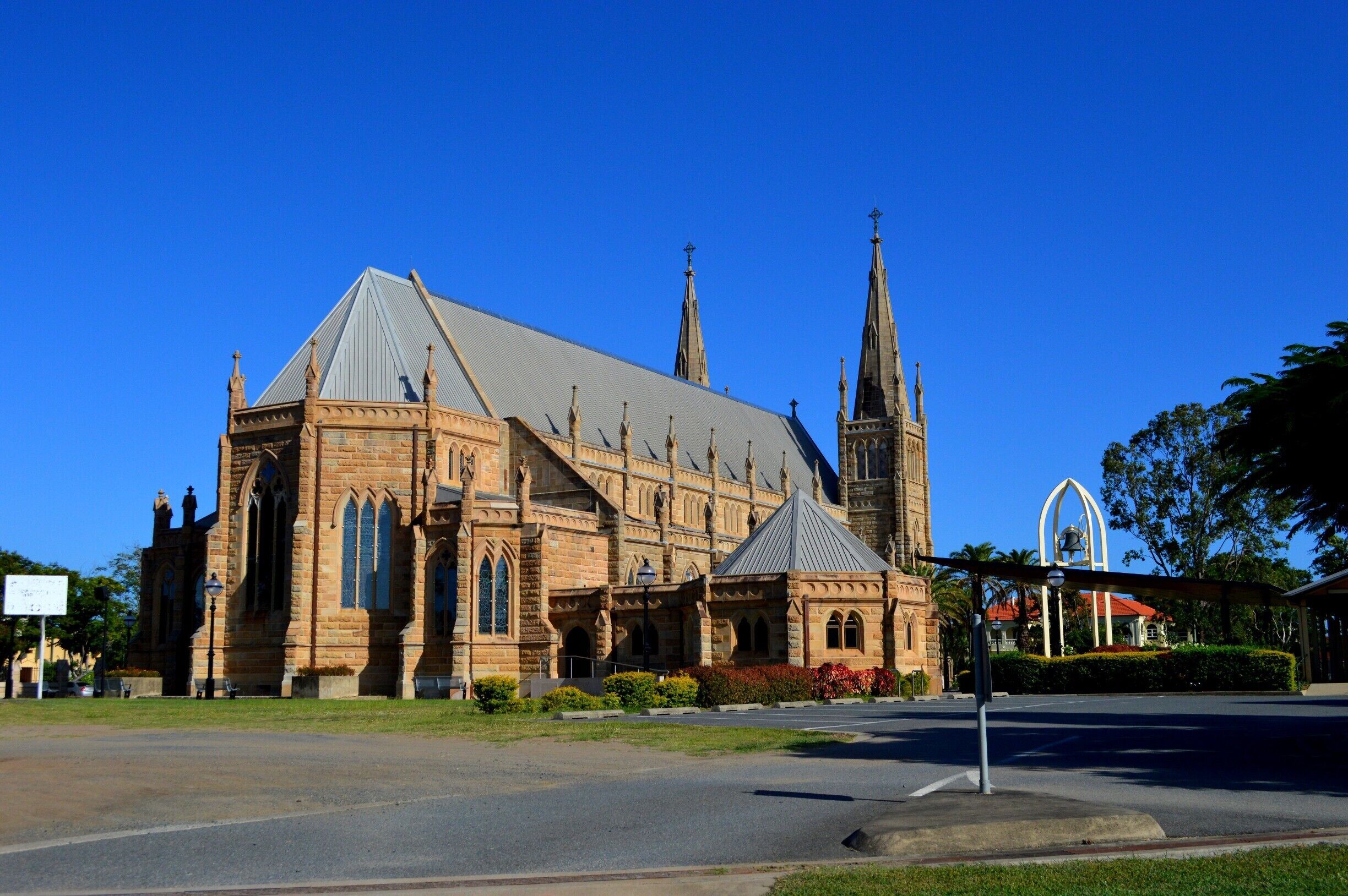 An amazing Church right in the centre of this large City.  Half way between the Queensland border and the top of Queensland.