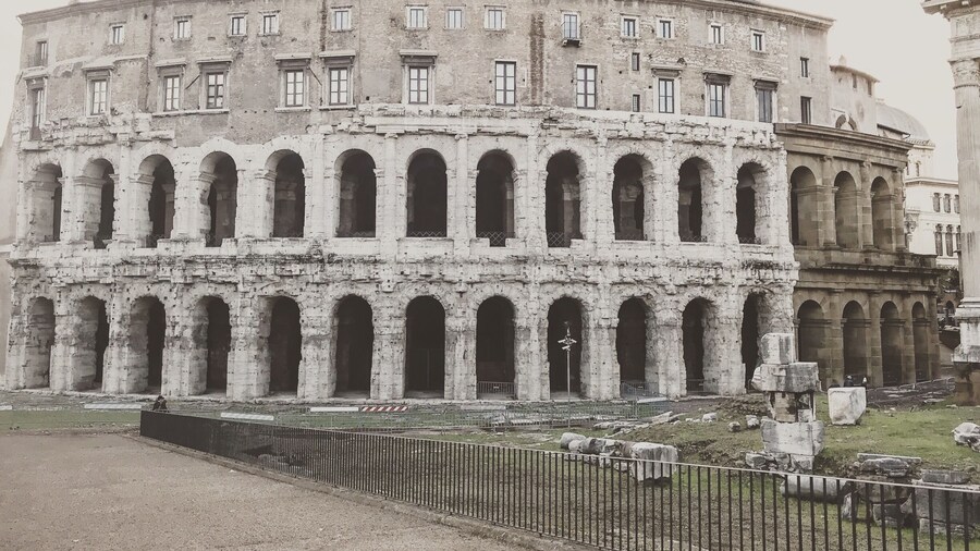 I think this is my favorite building in Rome, the Teatro di Marcello. The bottom portion, which closely resembles the Colosseum, was built in about 13 BC, and are the ruines of an ancient Roman open-air theater. The top, more ‘modern’ portion, was added on in the early 1100’s and is currently the home of some of Rome’s richest citizens.