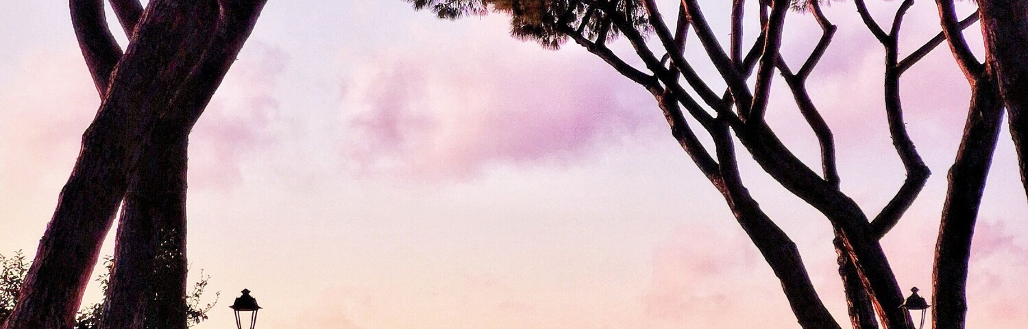 Beautiful place for the beloved sunset, with view as far as Vatican!