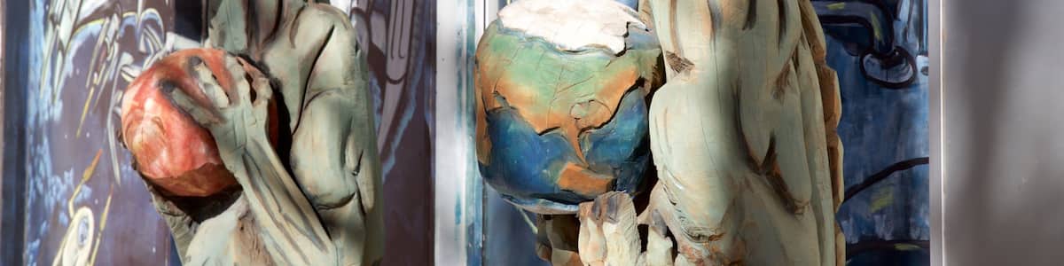 Roswell which includes outdoor art