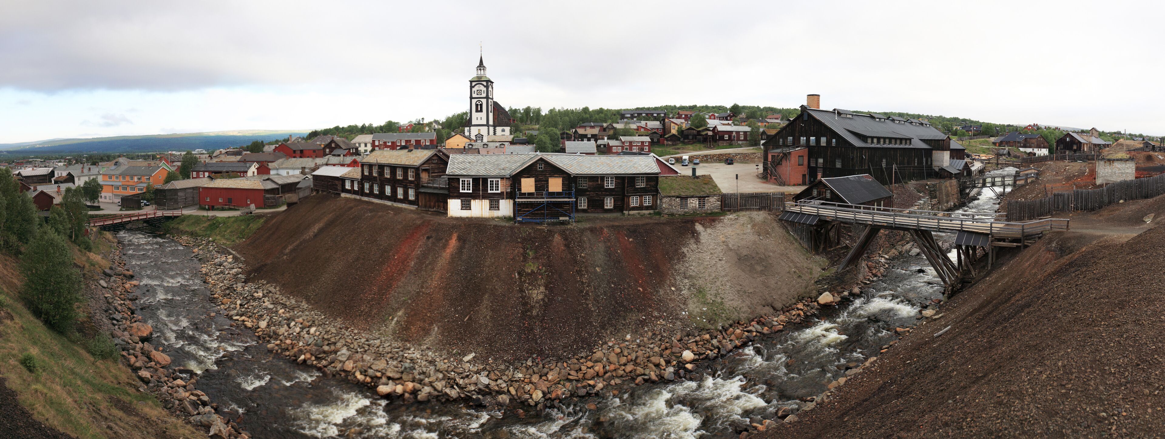 Streets of the old Røros (Roros), Norway