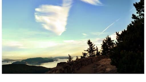 View on Mt Constitution, by far the best place to see the surrounding islands and land as far as Canada and Mt Rainier. Great place to visit. Didn't even notice the perfect music note the clouds made till I got home :)