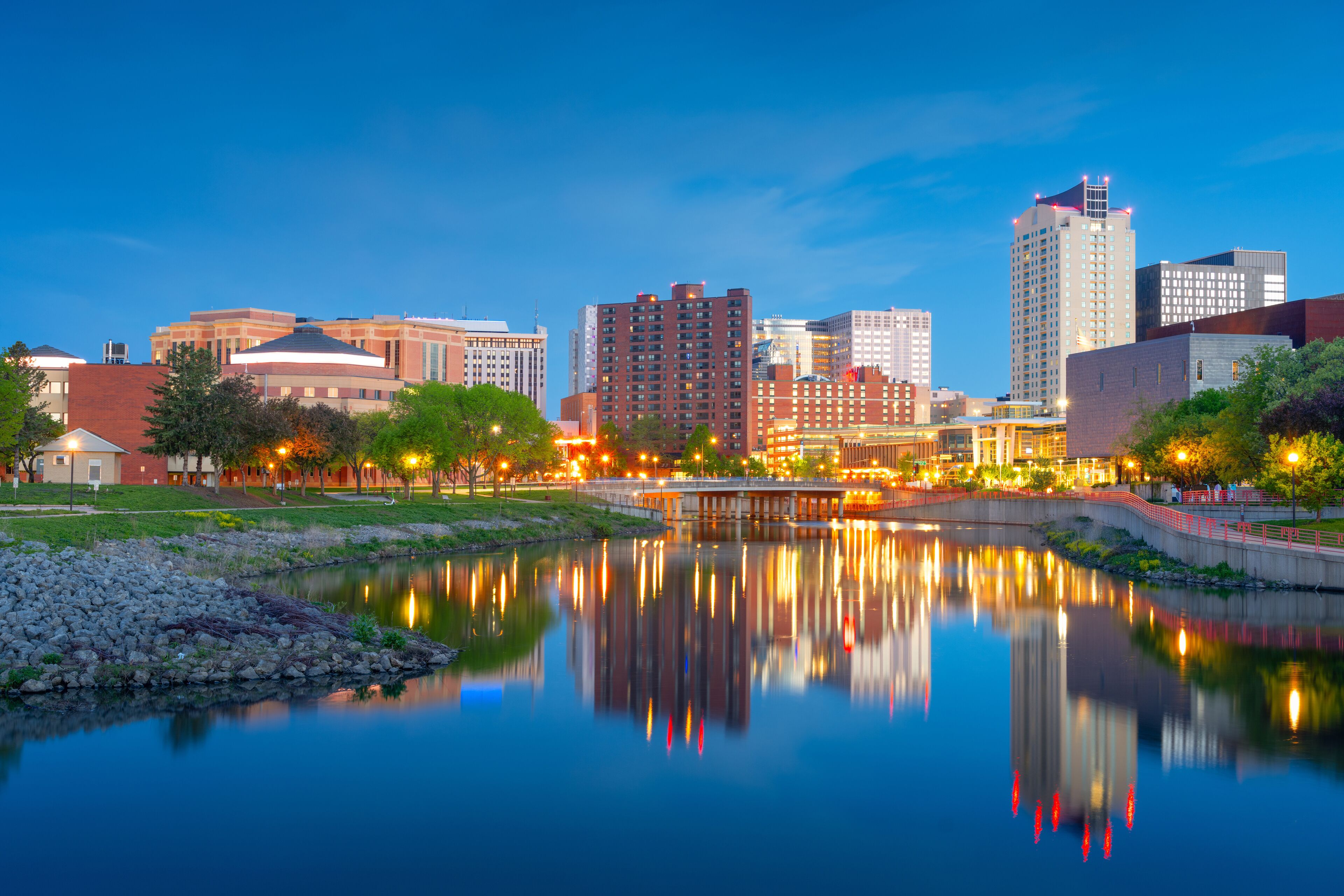 Rochester, Minnesota, USA cityscape on the Zumbro River