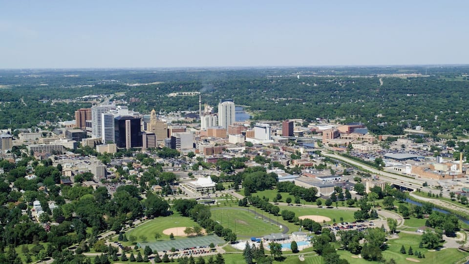 Rochester featuring skyline and a city