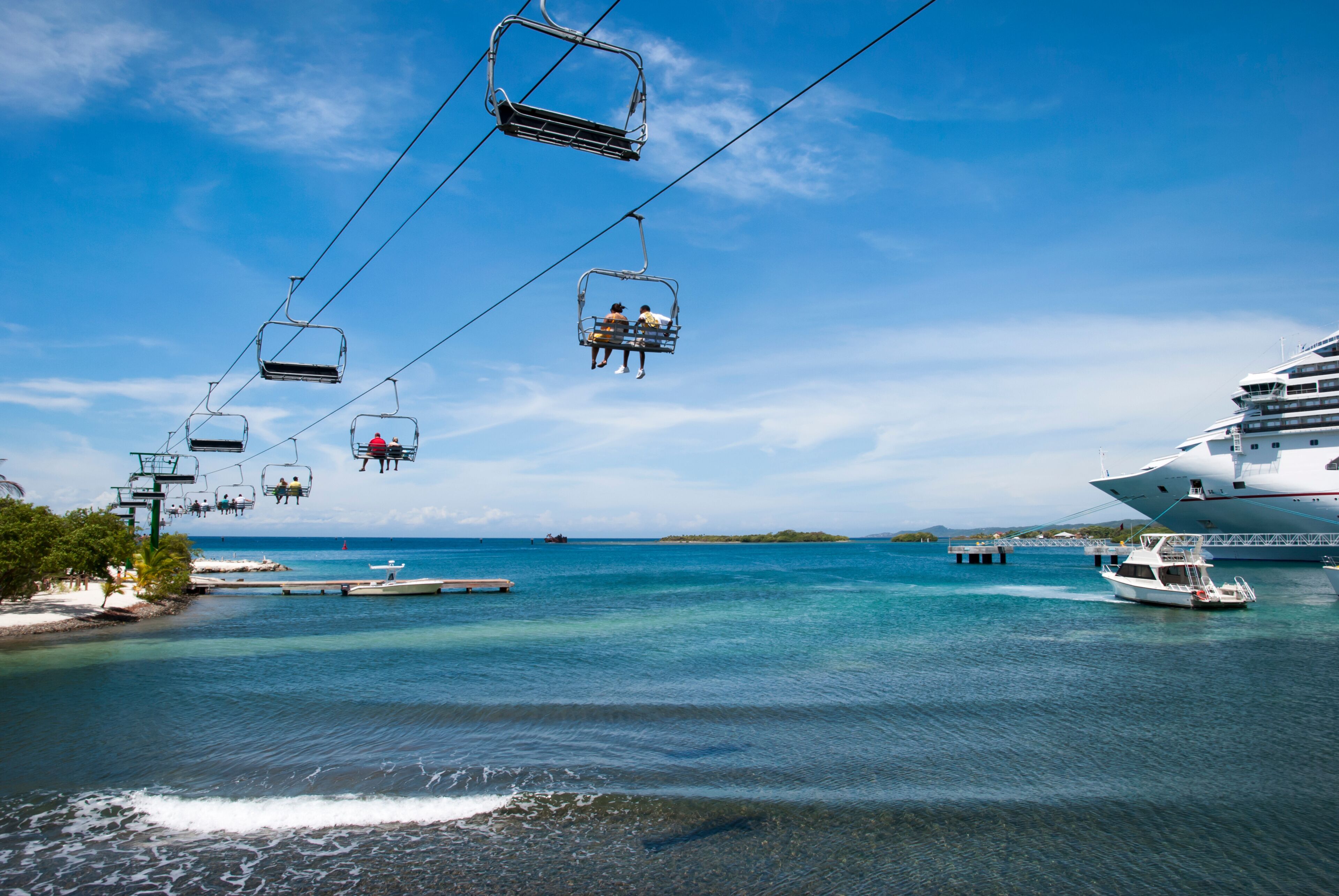 Roatan Island Tourist Beach Transportation