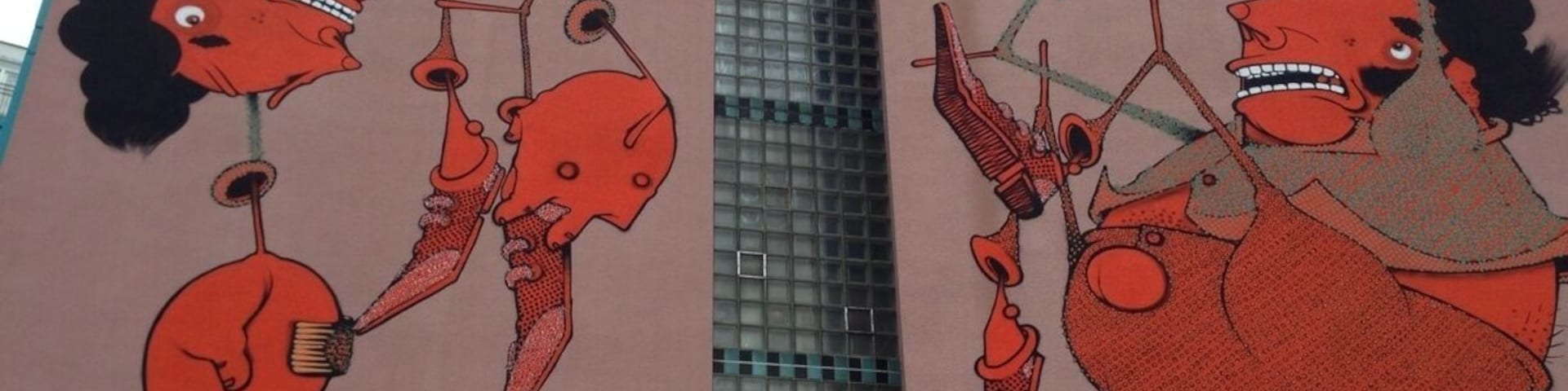 Quirky but nice. #streetart Pink Floyd style - The Wall