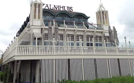 Interface moderne du Casino Alexander montrant une sélection de machines à sous