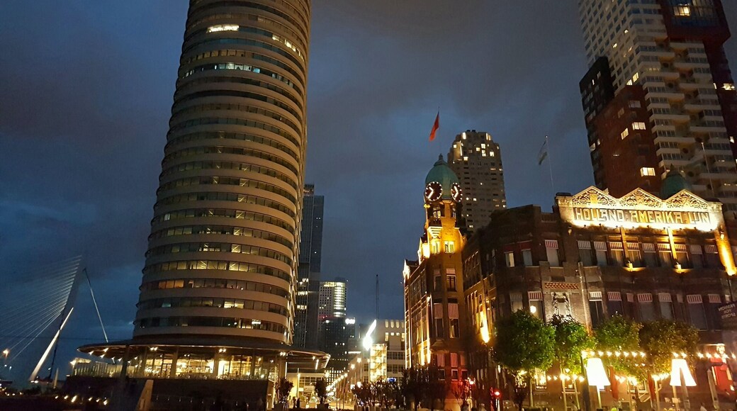 Holland Amerika building, now known as Hotel New York, where decades ago masses of emigrants left to start a life in the new world. Stunning buildings, a tasteful mix of old and new. Rotterdam is a great place to explore. Biggest port of Europe and good people.