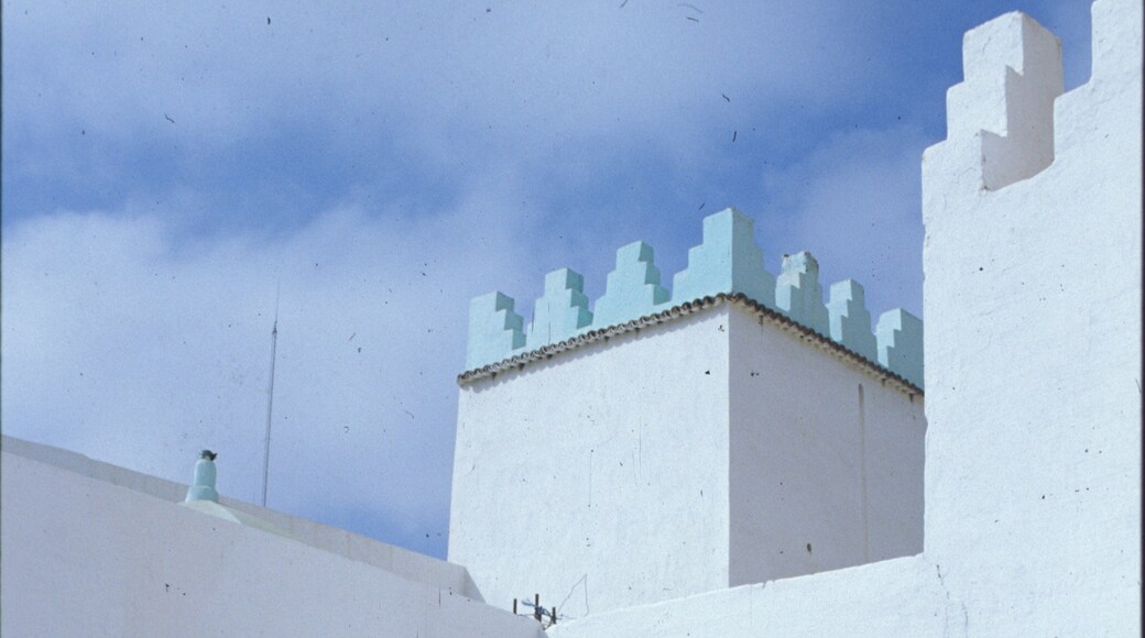 Agadir og byder på et slot