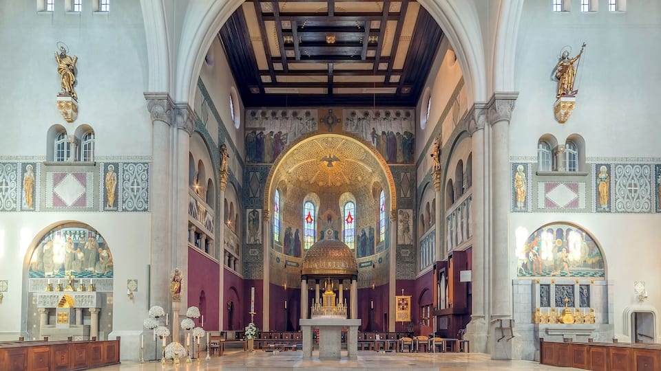 View towards the three altars.