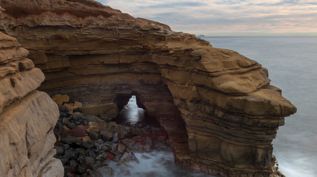 Sunset Cliffs near San Diego #sandiego #cliff #beach #ocean