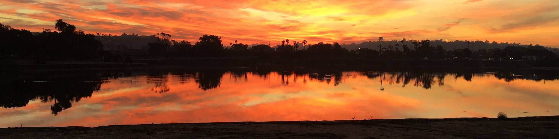 The best time to visit mission bay is for sunrise. #lifeatexpedia #localadvice