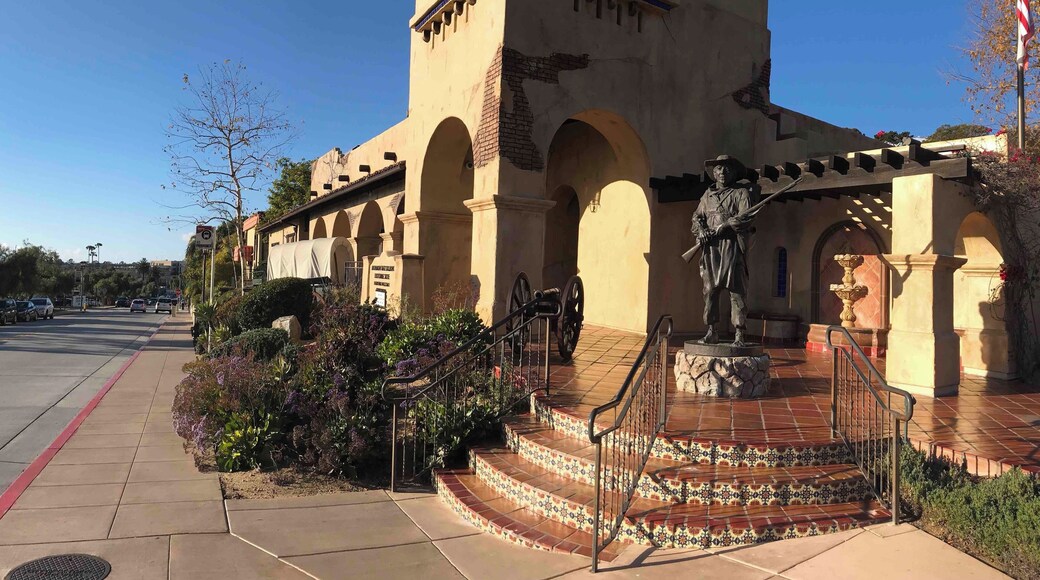 I didn’t go in as I felt the outside was pretty great already. Good area of town for a self-guided walking tour.