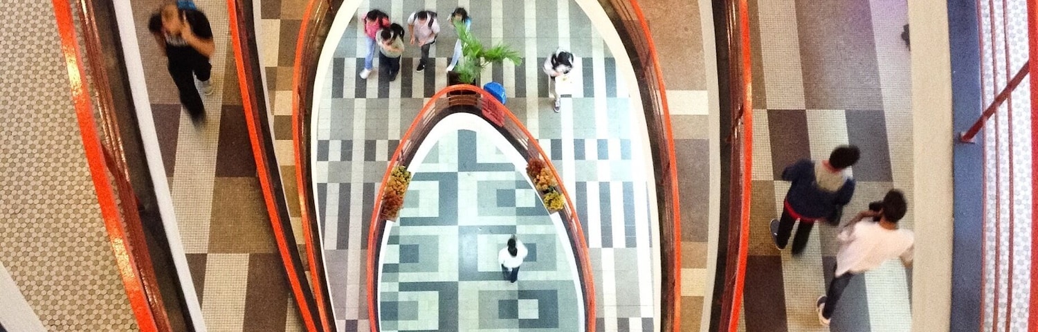 #UrbanJungle
If you’re looking for vinil records, tattoos, cool clothes and shoes, this is the place to be.