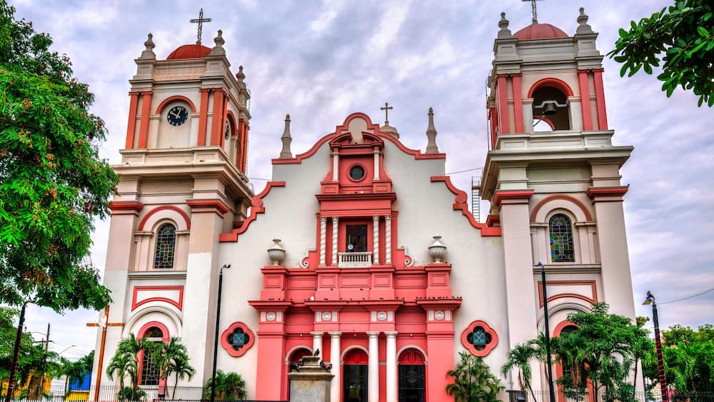 Cathedral of Saint Peter the Apostle in the center of San Pedro Sula, Honduras