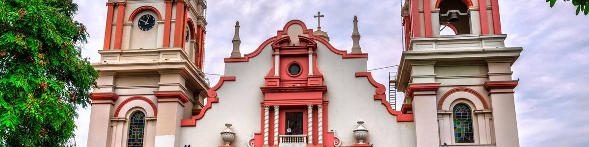 Cathedral of Saint Peter the Apostle in the center of San Pedro Sula, Honduras