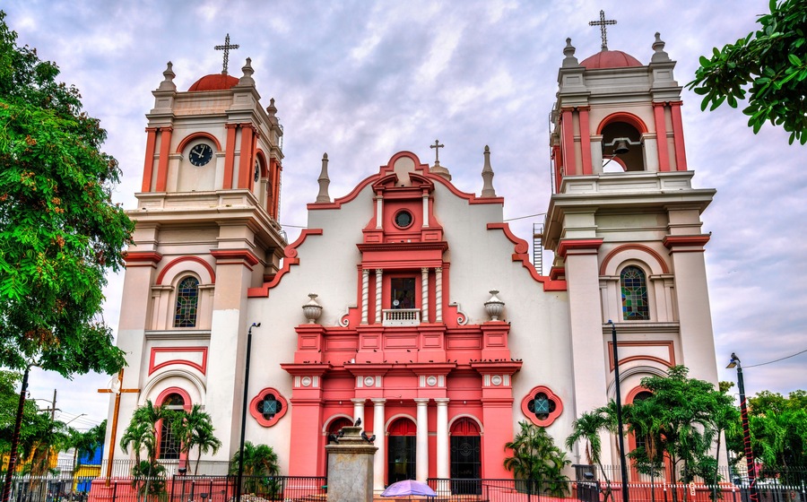 Cathedral of Saint Peter the Apostle in the center of San Pedro Sula, Honduras