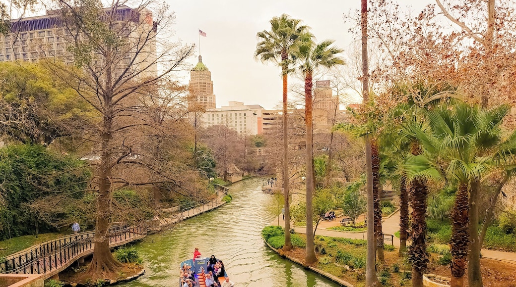 The walk along the river in San Antonio makes for a great walk or bike ride. Goes on for many miles