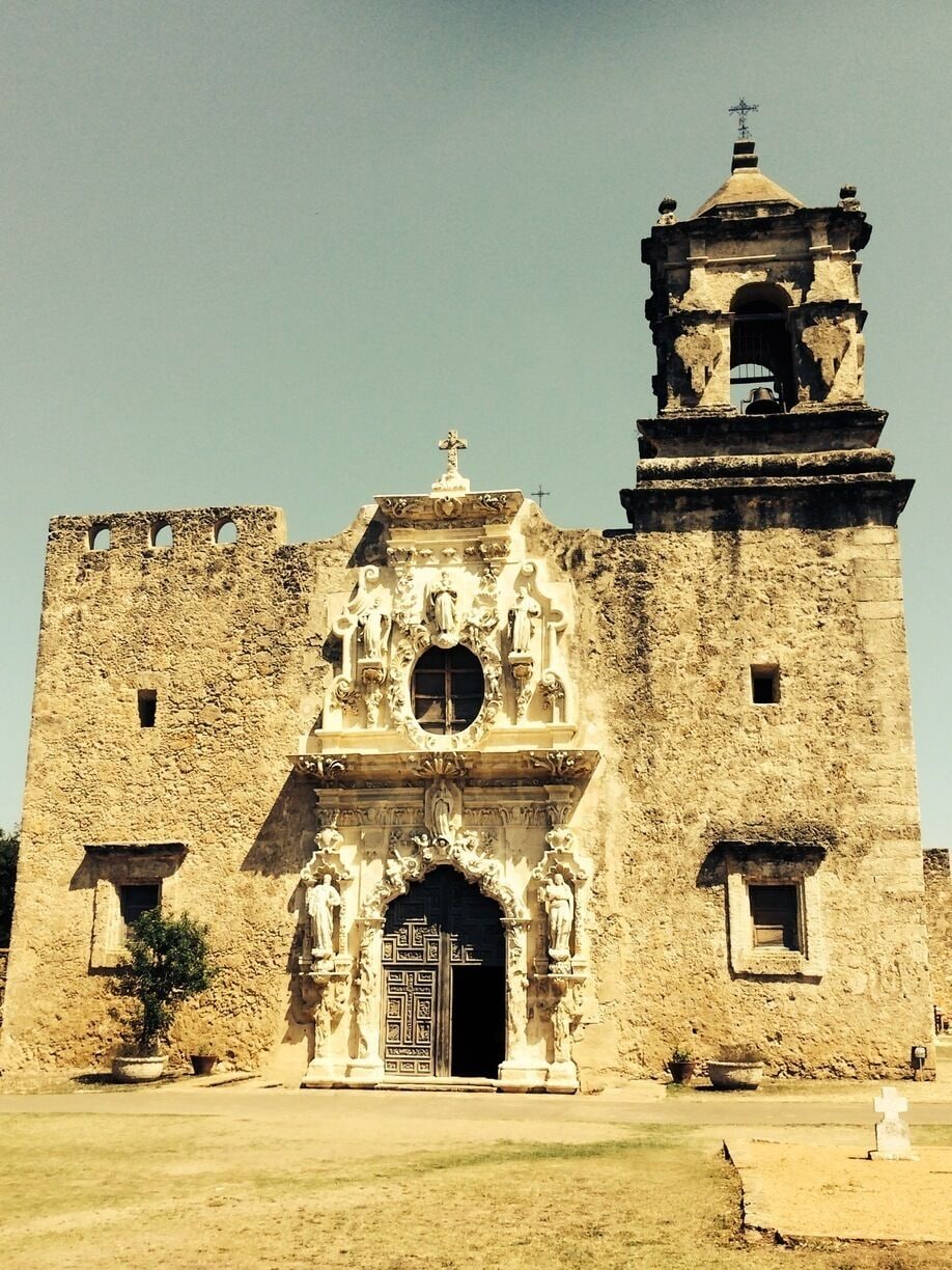 #instone
San José Mission is one of several historic missions in the Missions National Historical Park in San Antonio, TX. These outposts were established by Catholic religious orders to spread Christianity among the local natives. These missions formed part of a colonization system that stretched across the Spanish Southwest in the 17th, 18th, and 19th centuries. In order are Mission Concepcion, Mission San Jose, Mission San Juan, and Mission Espada. The fifth is the Alamo, which is not part of the Park, since it is owned by the State of Texas, and operated by the Daughters of the Republic of Texas; it is upstream from Mission Concepcion in Downtown San Antonio. #nps #nationalpark #nps