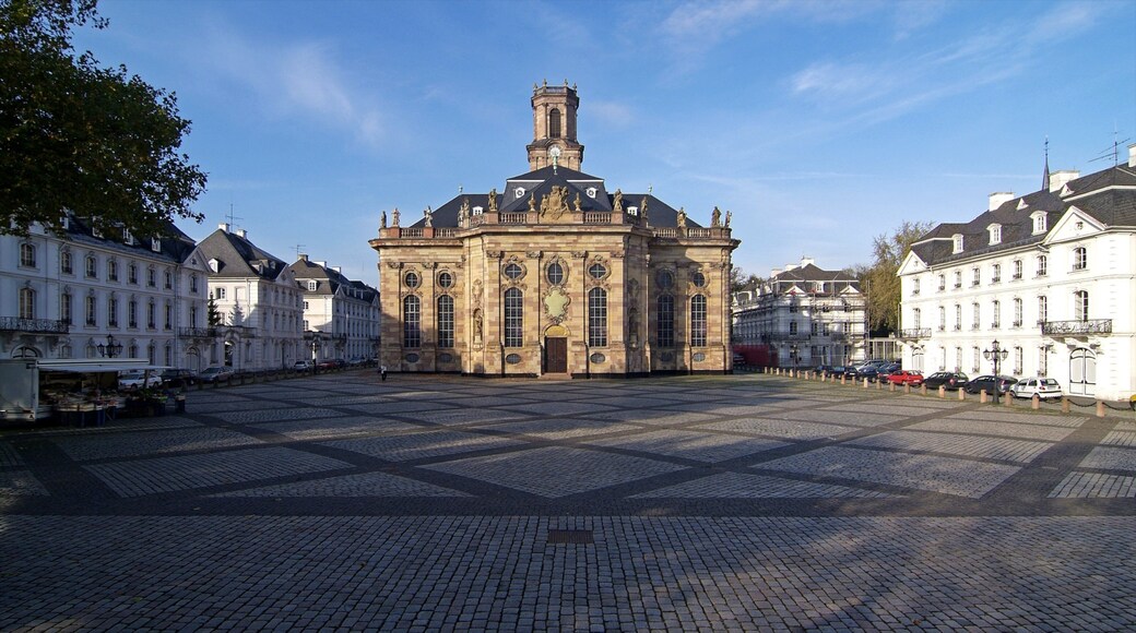 Saarbrücken caratteristiche di città, strade e chiesa o cattedrale