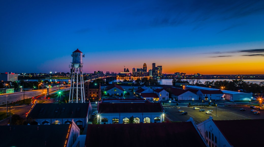 Louisville, Kentucky Skyline from Jeffersonville, Indiana