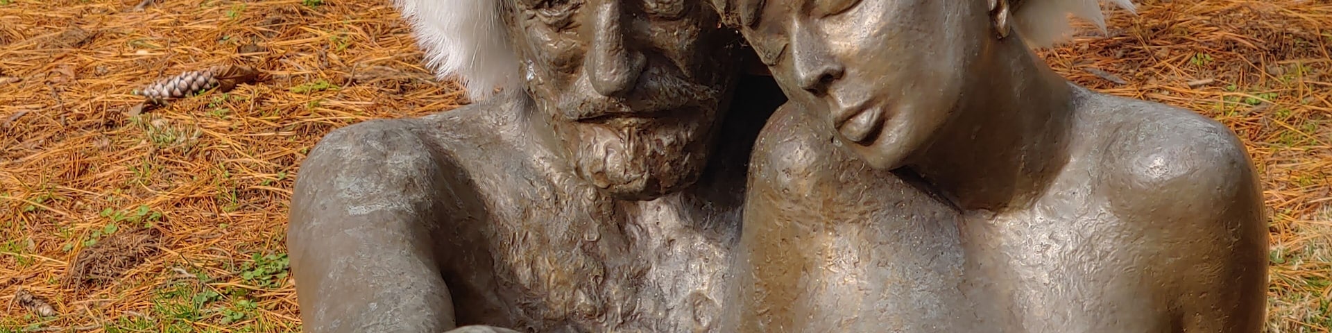 Sculptor Jeptha Barnard Bright Jr. and his wife.