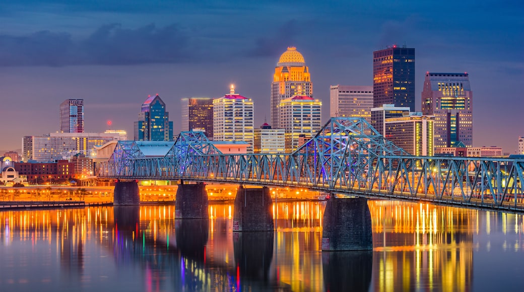 Louisville, Kentucky, USA Skyline