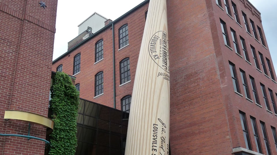 Another great museum in Louisville, Kentucky-home to the Kentucky Derby. This museum is for both, the avid and the casual baseball fans. Includes live demos of how baseball bats are made. You even get a mini baseball bat as a souvenir at the end of the tour.
