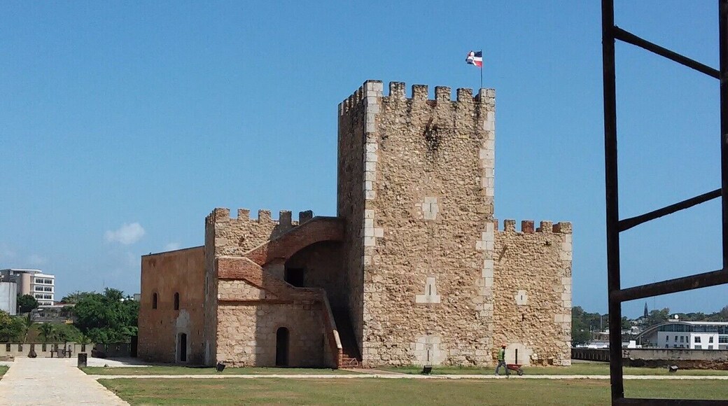 This is the Fort that when you climb it, you will see both the River Ozama and the Caribbean Sea