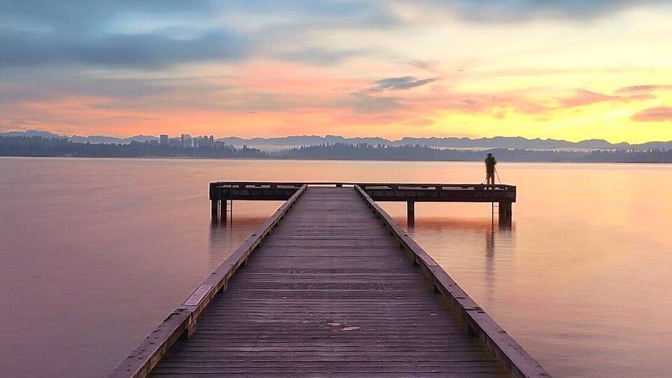 Best place with great views of Lake Washington #sunset #sunrise #beach