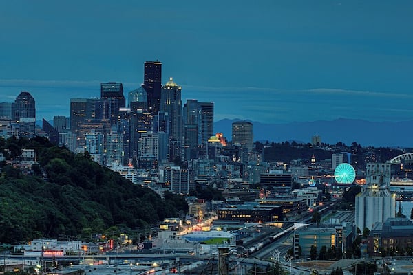 ...a different view of downtown from a less crowded place #lifeatexpedia #ellabaileypark