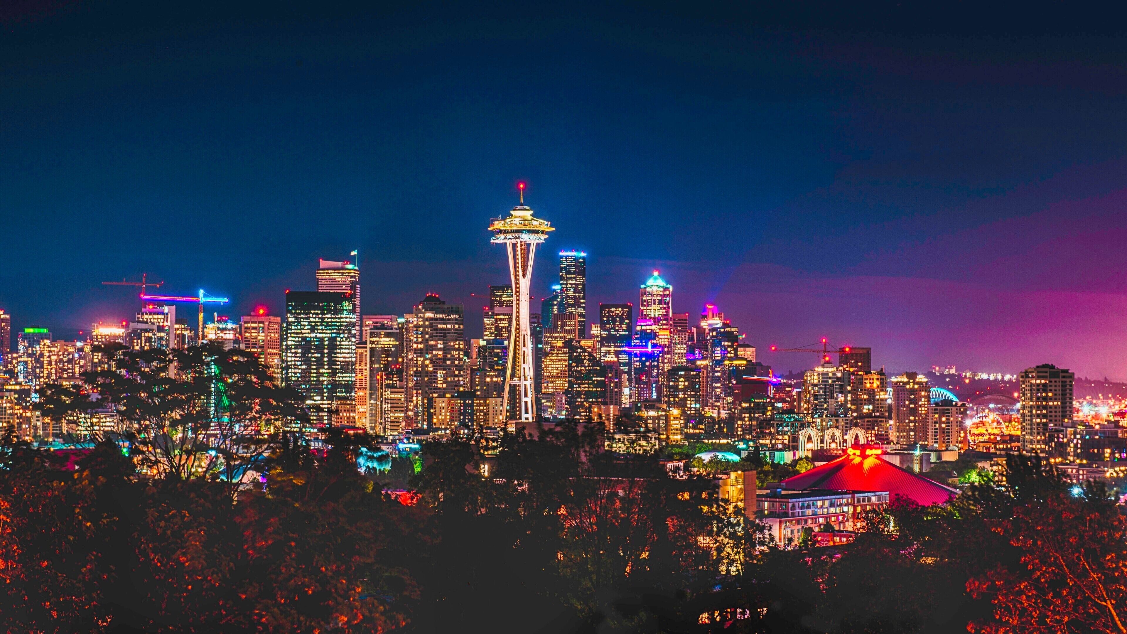 Kerry Park view at Blue Hour.

#urbanjungle

Notes:
In upper Queen Anne area. Easy drive up, far right side is best due to the growth of the trees.
One of the best views IMO.
Pano would definitely work.