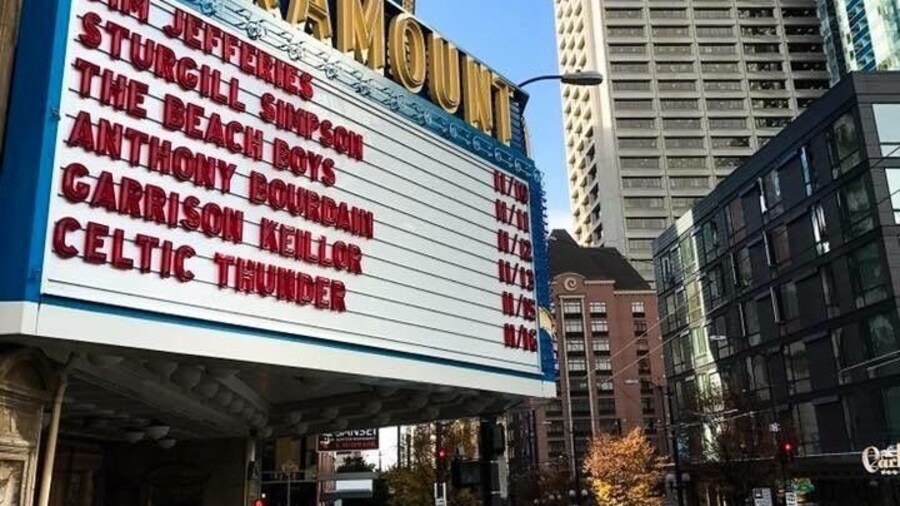 Paramount Theatre 🎭