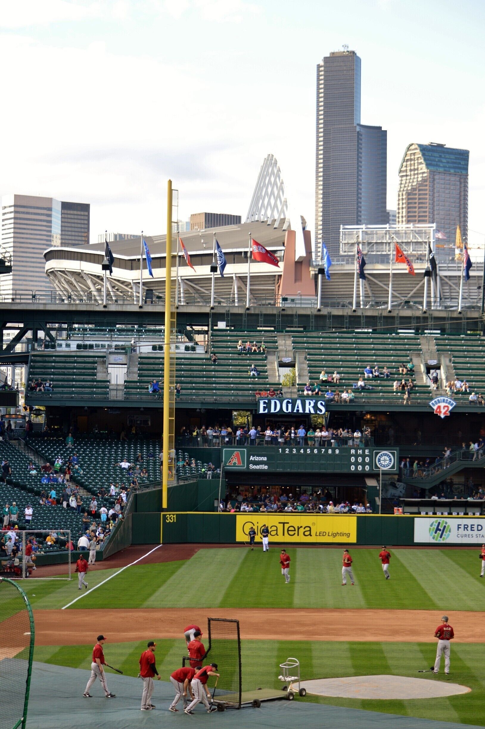 Another LKsAwayDay to watch US sport. The game was the Mariners Vs Diamondbacks