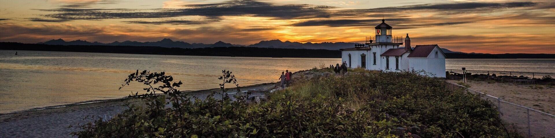 Sunsets at Discovery Park are the best
#lifeatexpedia #TakeAHike