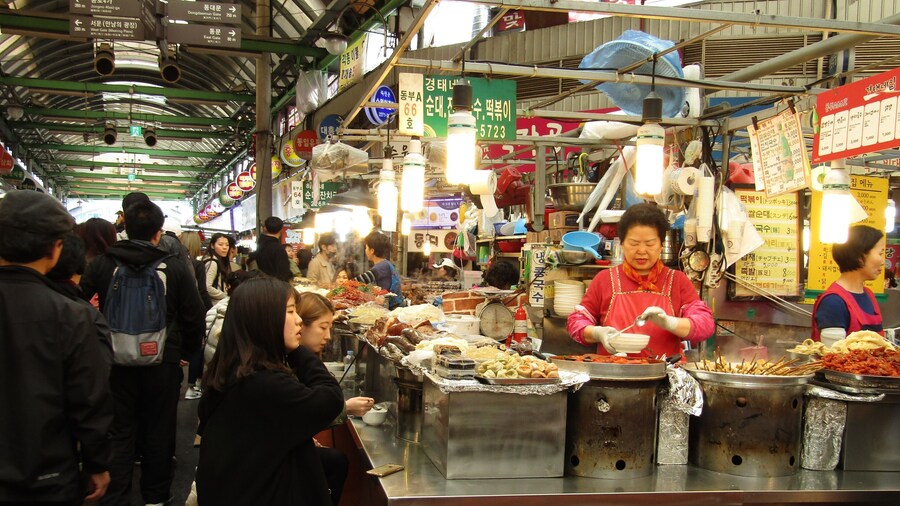 come here for some mouthwatering Korean street food...all under one big roof!