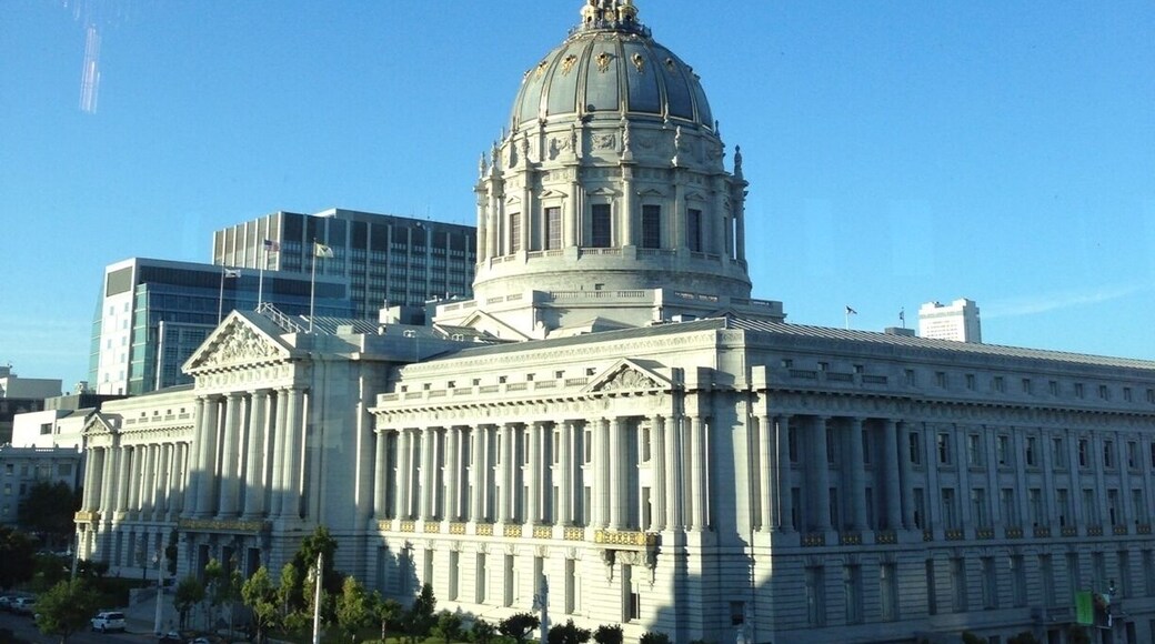 San Francisco City Hall