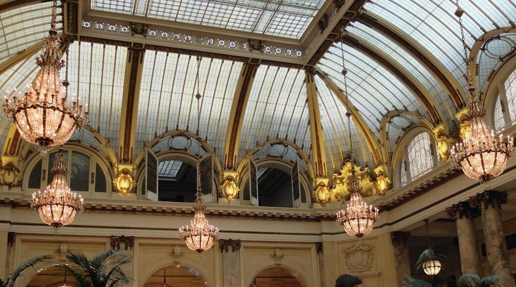 Even if you can't afford to stay here be sure to come visit for a look at the Garden Court's stained glass dome. The atrium is a beautiful place for brunch, but be warned, it ain't cheap!