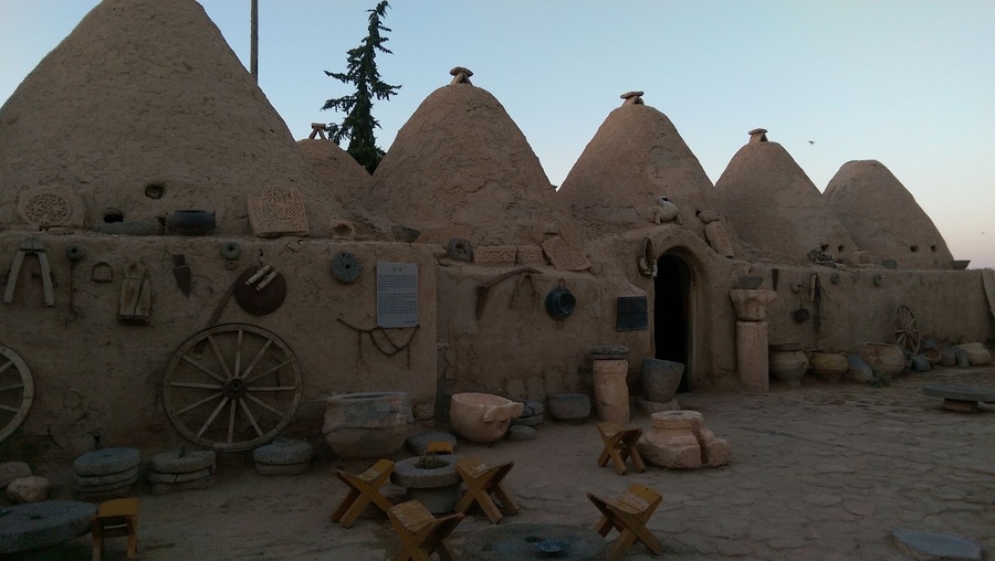Tarihi Urfa evleri