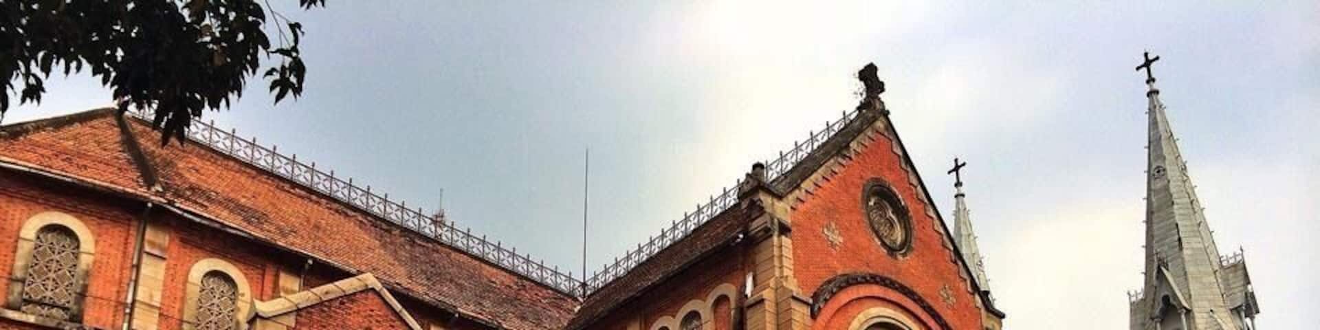 Hó Chí Mính, Vietnam. Notre dame. #architecture